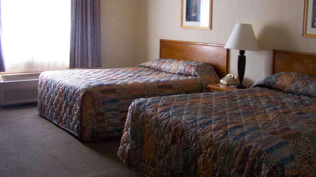 Magnuson Hotel Ely Quarto foto
